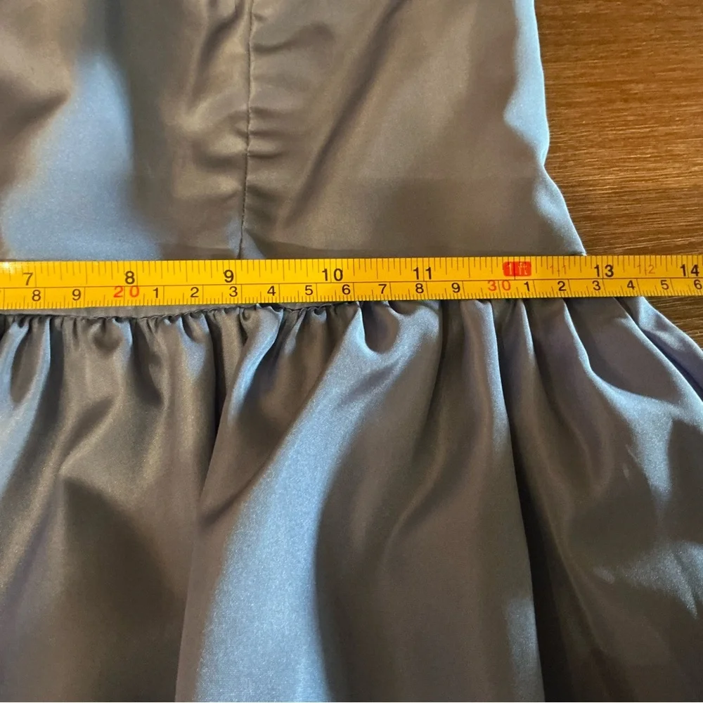 Vintage Victorian Style Long Floor Length Dress - Picture 13 of 13